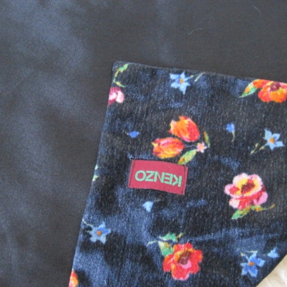 Vintage KENZO Floral Print Velvet Scarf - Picture 4 of 4